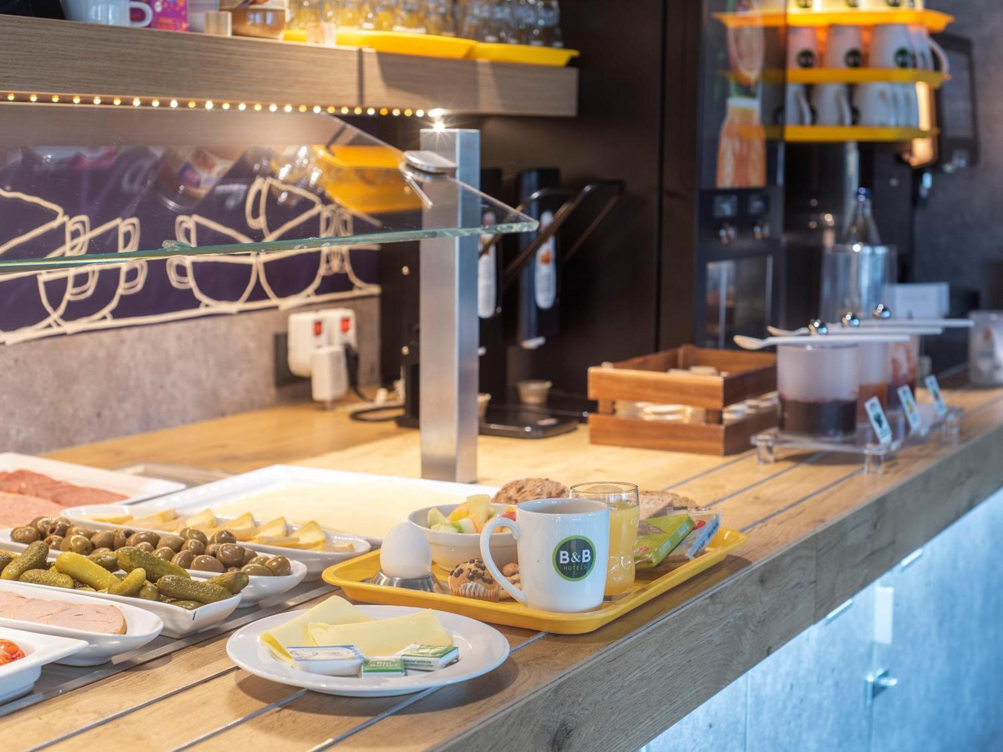 B&B Hotel Rostock-Broderstorf 외부 사진